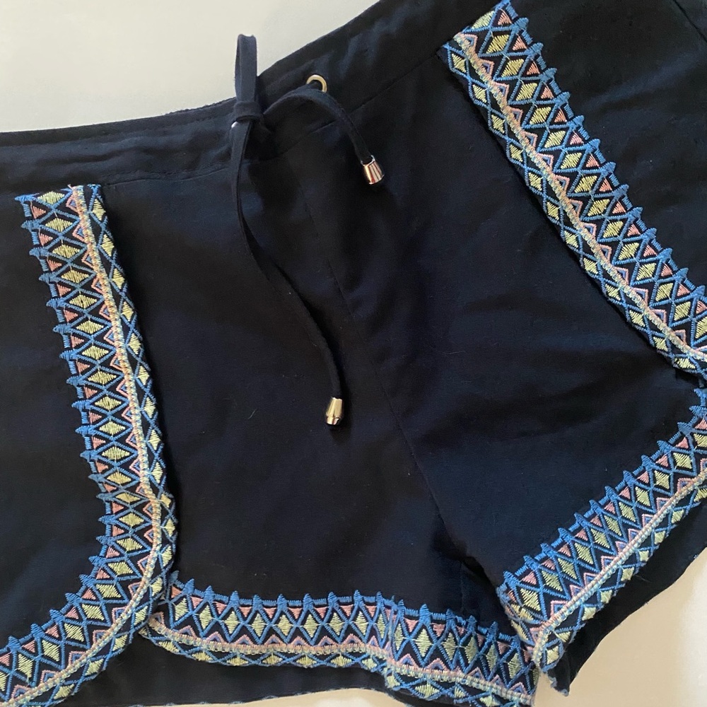 JOA Los Angeles Embroidered Boho Shorts